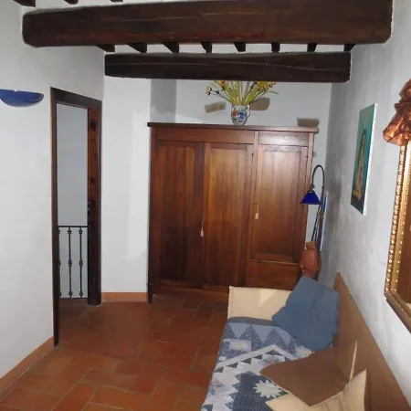 With 2 Bedrooms In Gaiche With Shared Pool Appartement Collebaldo
