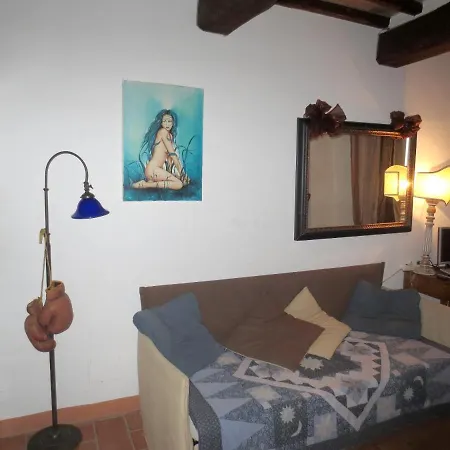 With 2 Bedrooms In Gaiche With Shared Pool Appartement Collebaldo